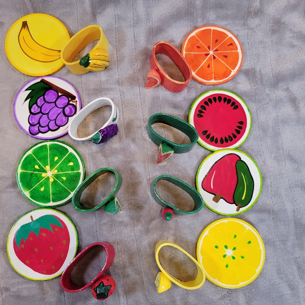 VTG 8 Folk Art‎ Paper Mache Napkin Rings and 8 Coasters Lot Fruit Mexican Bright - Picture 2 of 10